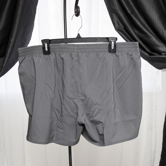 ADIDAS / MEN'S GREY SHORTS SIZE XL4" - Picture 6 of 8